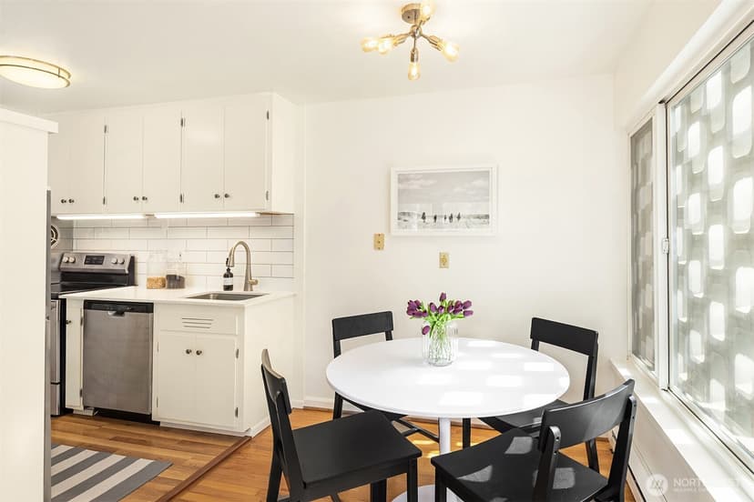 Property photo for 2524 Boyer Avenue E #446, Seattle photo 11