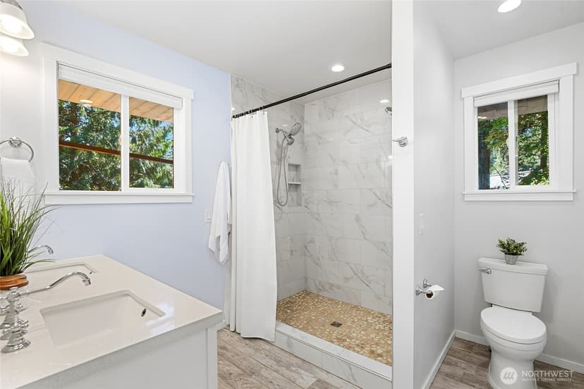 Property photo for 13403 SE 208th Street, Kent photo 17