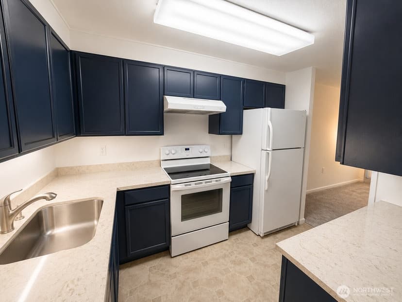Property photo for 525 Belmont Avenue E #1F, Seattle photo 6
