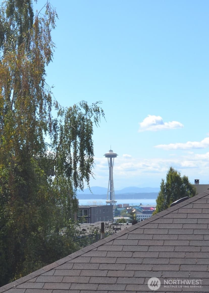 Property photo for 525 Belmont Avenue E #1F, Seattle photo 16