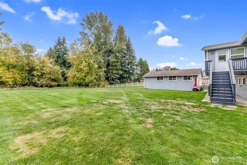 Property photo for 3027 108th Avenue E, Edgewood photo 34