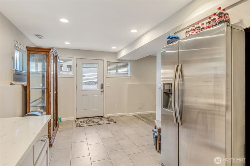 Property photo for 3027 108th Avenue E, Edgewood photo 28