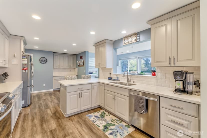 Property photo for 3027 108th Avenue E, Edgewood photo 9