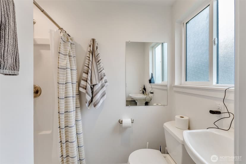 Property photo for 3027 108th Avenue E, Edgewood photo 19