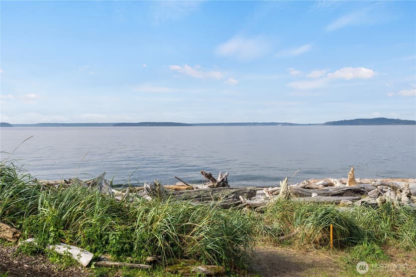 Property photo for 4020 Beach Drive SW, Seattle photo 32
