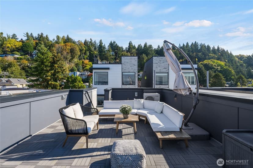 Property photo for 4020 Beach Drive SW, Seattle photo 29