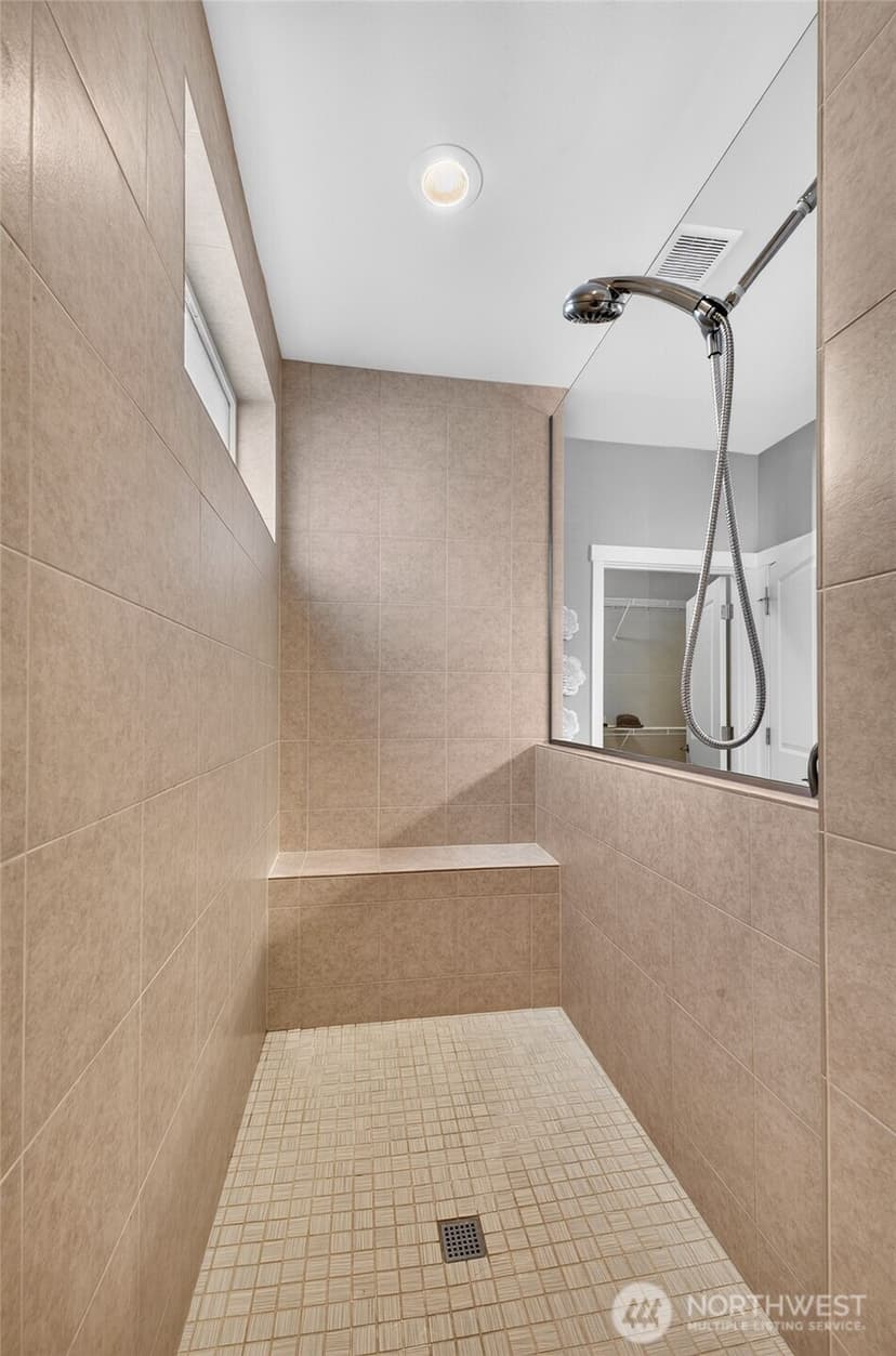 Property photo for 14001 Parkview Drive E, Bonney Lake photo 19