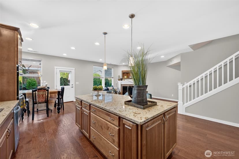 Property photo for 14001 Parkview Drive E, Bonney Lake photo 10