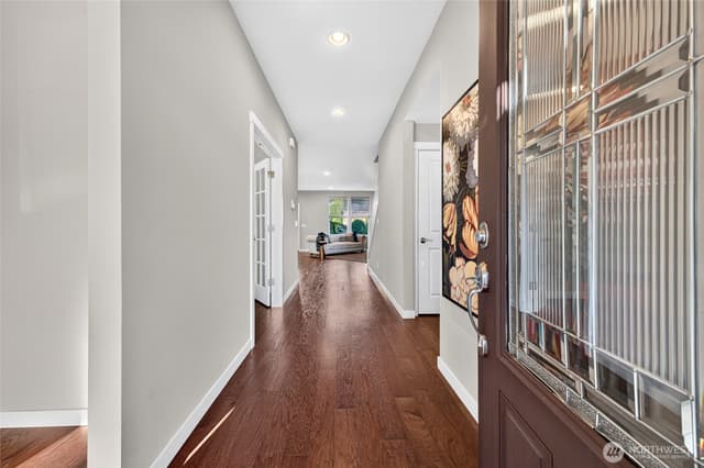 Property photo for 14001 Parkview Drive E, Bonney Lake photo 4