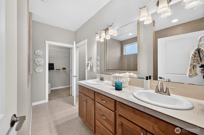 Property photo for 14001 Parkview Drive E, Bonney Lake photo 18
