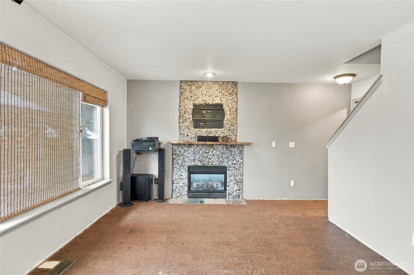 Property photo for 8325 186th Street Ct E, Puyallup photo 10