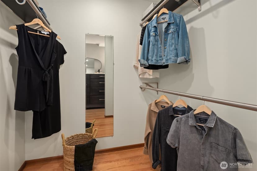 Property photo for 7728 46th Avenue SW, Seattle photo 17