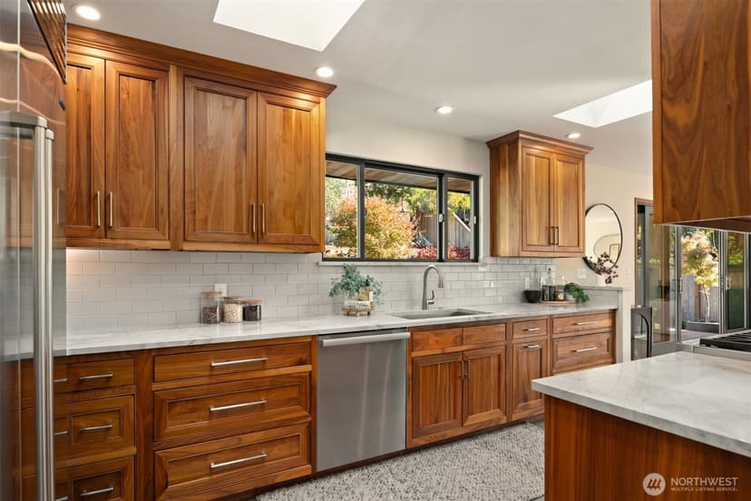 Property photo for 7728 46th Avenue SW, Seattle photo 14