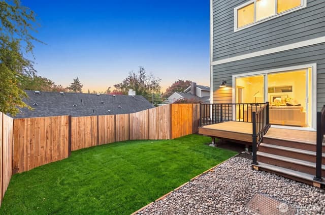 Property photo for 5812 57th Avenue NE, Seattle photo 5