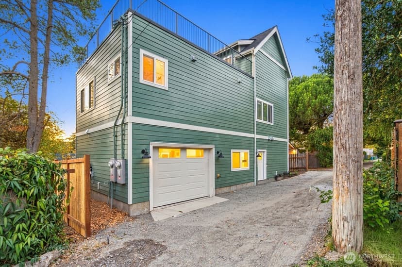 Property photo for 5812 57th Avenue NE, Seattle photo 7