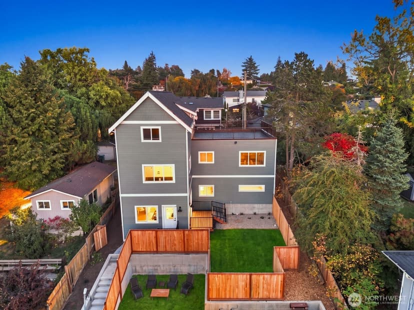 Property photo for 5812 57th Avenue NE, Seattle photo 2