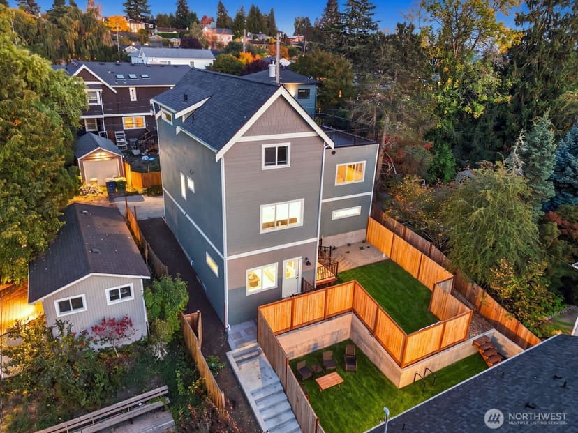 Property photo for 5812 57th Avenue NE, Seattle photo 3