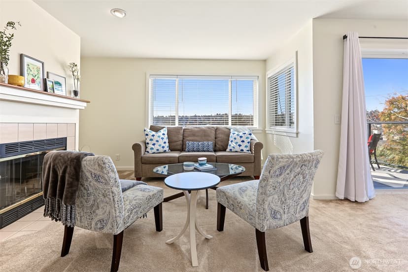 Property photo for 2040 13th Avenue W #11, Seattle photo 2