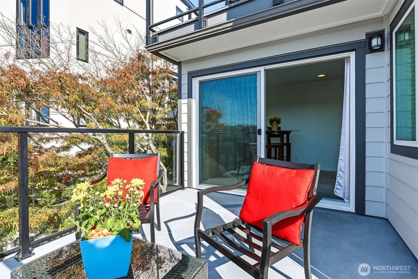 Property photo for 2040 13th Avenue W #11, Seattle photo 27