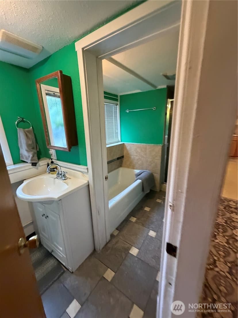 Property photo for 3852 Courtland Place S, Seattle photo 17