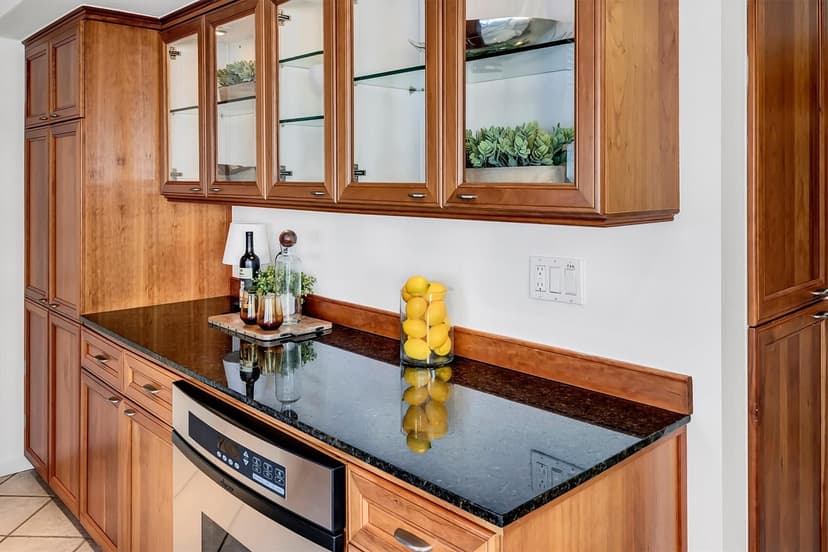 Property photo for 733 Lake Street S #1-A, Kirkland photo 13