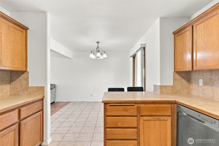 Property photo for 3723 85th Street Ct E, Tacoma photo 10