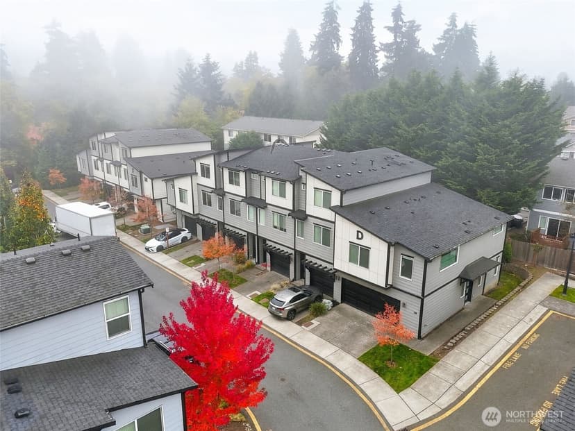 Property photo for 3230 148th Street SW #D2, Lynnwood photo 31