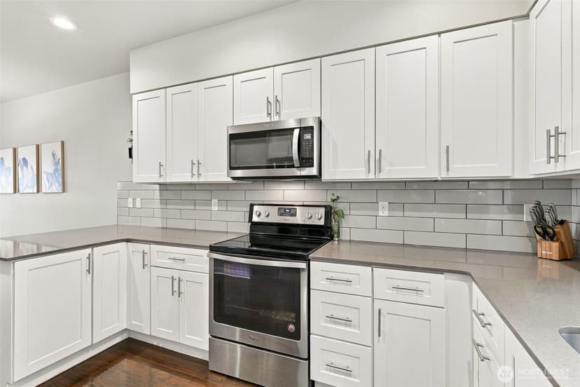 Property photo for 3230 148th Street SW #D2, Lynnwood photo 9