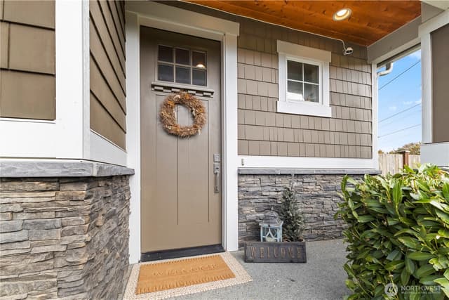 Property photo for 12021 61st Drive SE, Snohomish photo 2