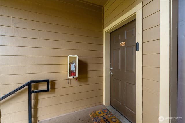 Property photo for 18930 Bothell Everett Highway #E203, Bothell photo 3