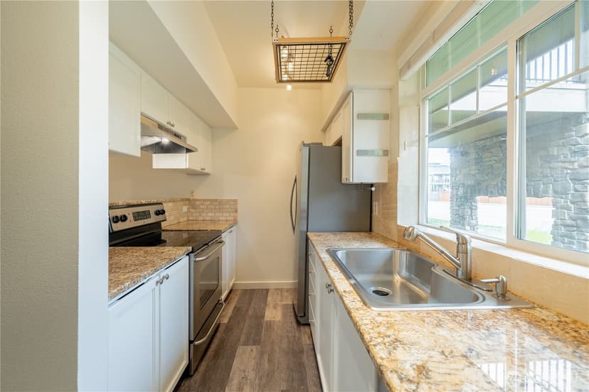 Property photo for 18930 Bothell Everett Highway #E203, Bothell photo 10