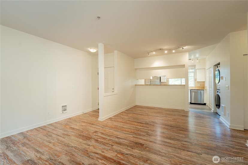 Property photo for 18930 Bothell Everett Highway #E203, Bothell photo 8