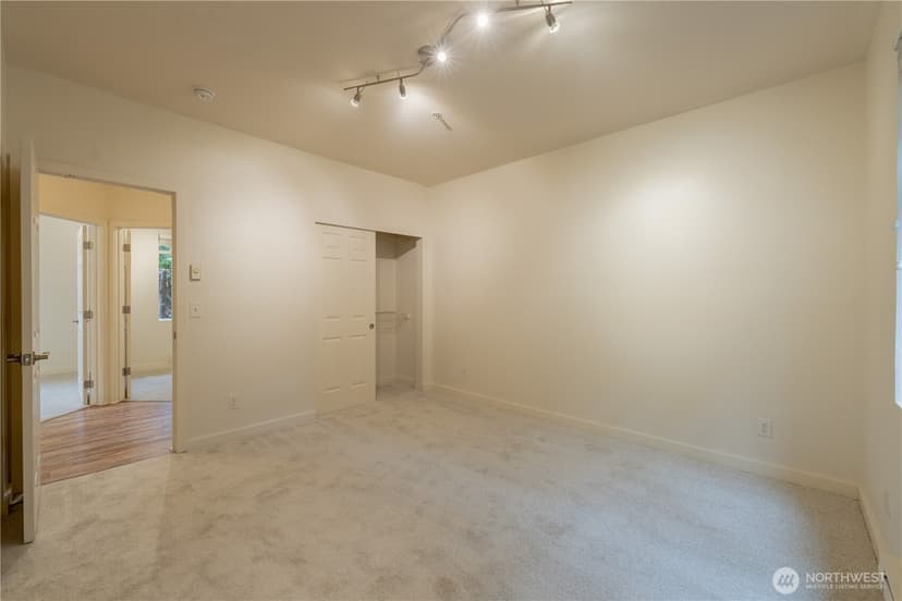 Property photo for 18930 Bothell Everett Highway #E203, Bothell photo 22