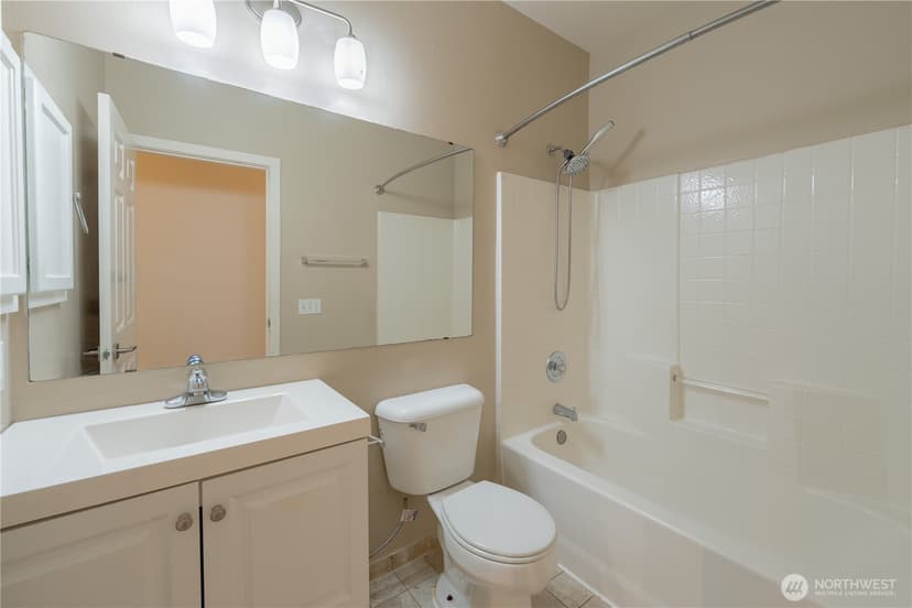 Property photo for 18930 Bothell Everett Highway #E203, Bothell photo 18