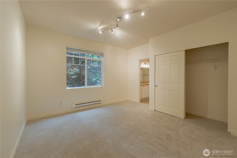 Property photo for 18930 Bothell Everett Highway #E203, Bothell photo 24