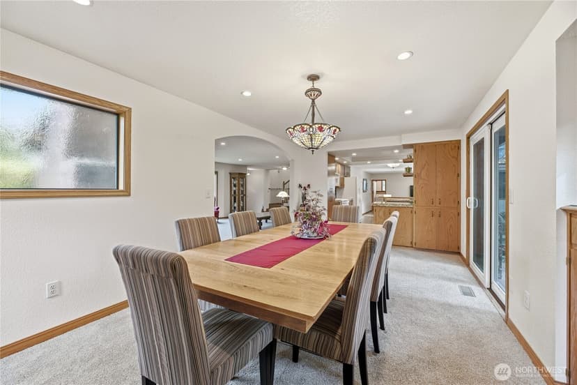 Property photo for 6016 82nd Street Ct E, Puyallup photo 8