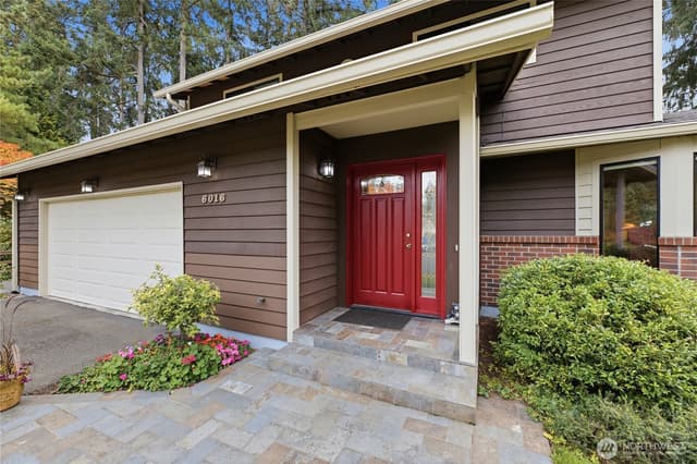 Property photo for 6016 82nd Street Ct E, Puyallup photo 2