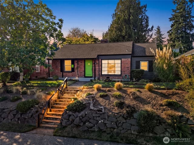 Property photo for 6251 37th Avenue NE, Seattle