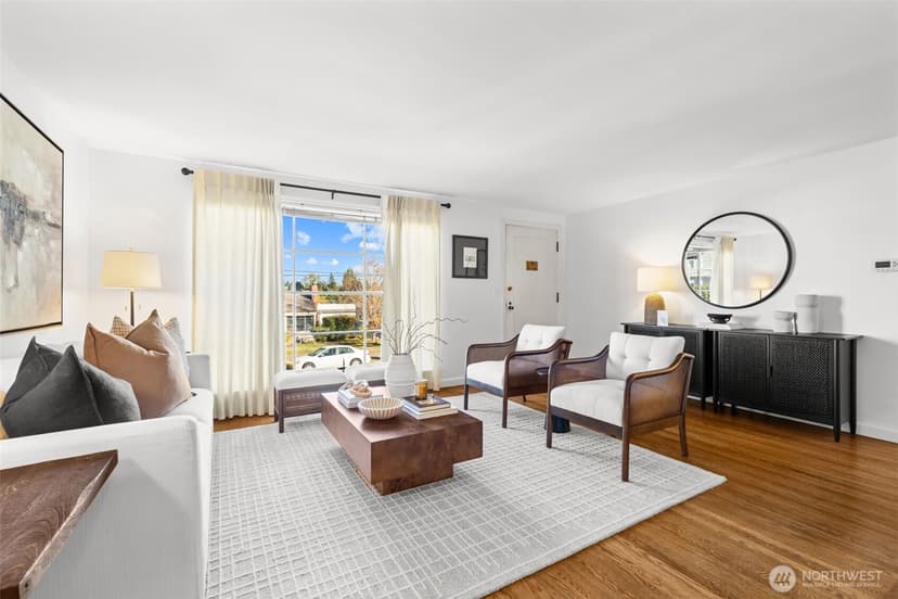 Property photo for 6251 37th Avenue NE, Seattle photo 6