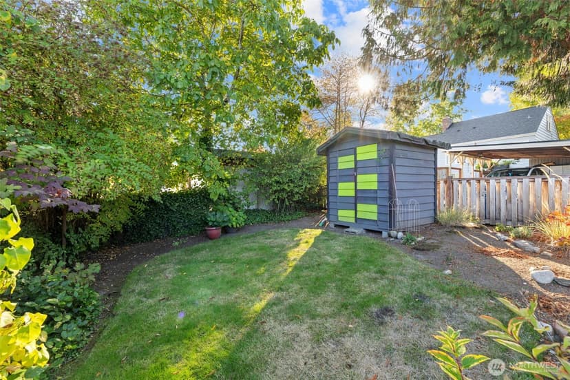 Property photo for 6251 37th Avenue NE, Seattle photo 25