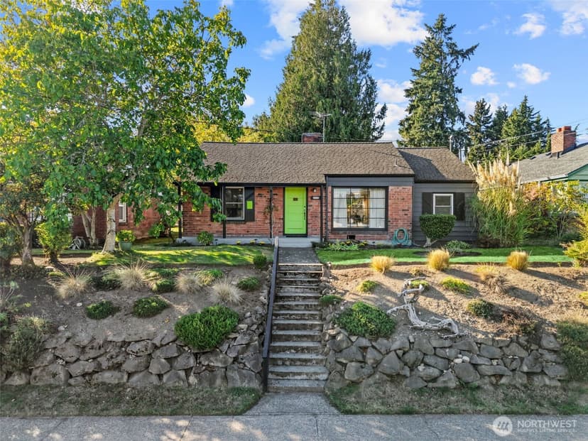 Property photo for 6251 37th Avenue NE, Seattle photo 28