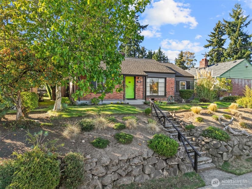 Property photo for 6251 37th Avenue NE, Seattle photo 27