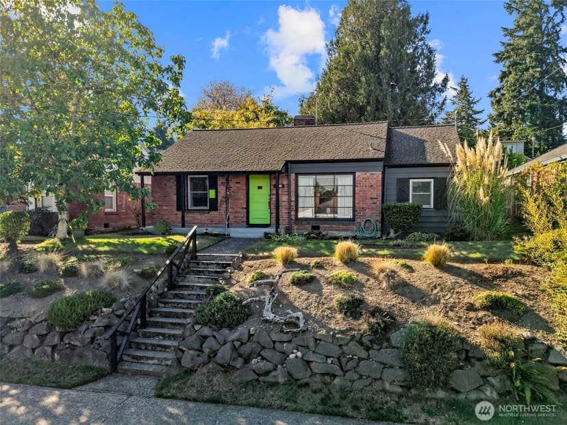 Property photo for 6251 37th Avenue NE, Seattle photo 29