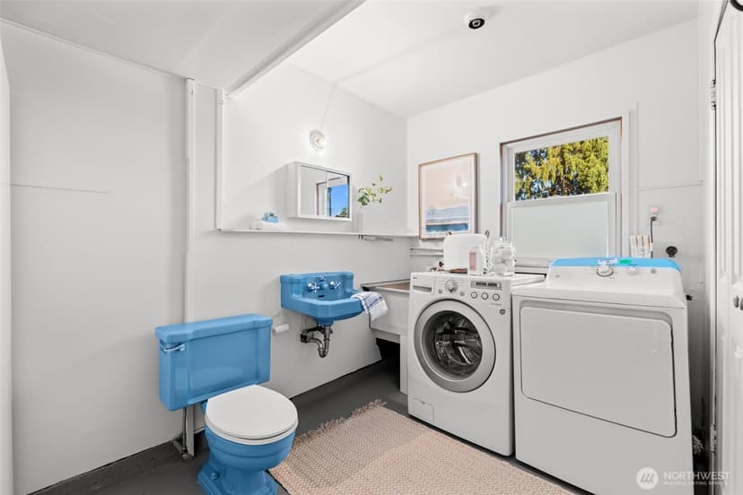 Property photo for 6251 37th Avenue NE, Seattle photo 19