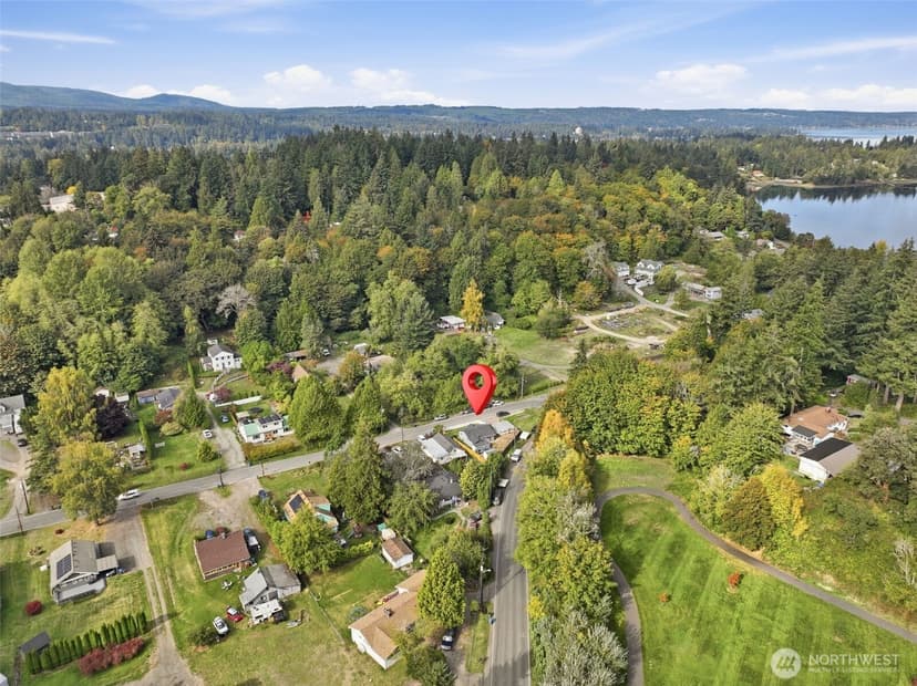 Property photo for 1534 Corbet Drive NW, Bremerton photo 31