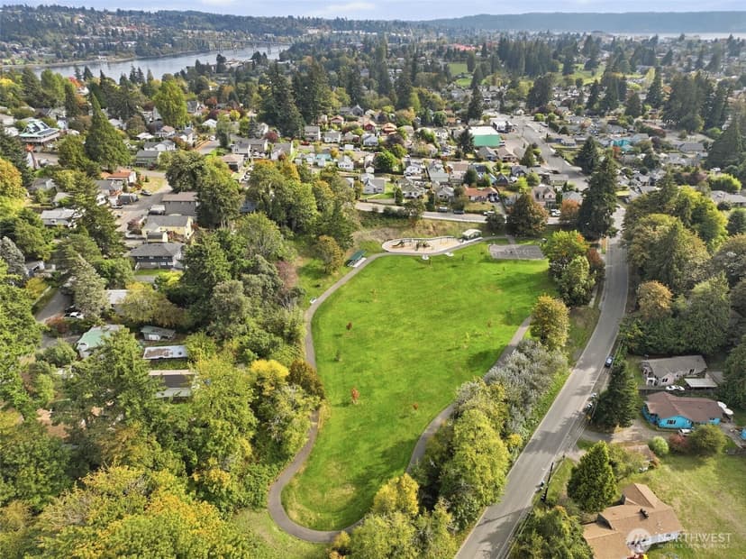 Property photo for 1534 Corbet Drive NW, Bremerton photo 8