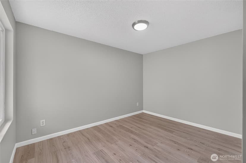 Property photo for 10410 12th Avenue Ct S, Parkland photo 10