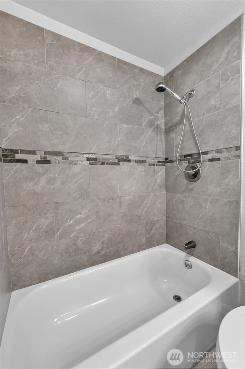Property photo for 10410 12th Avenue Ct S, Parkland photo 25