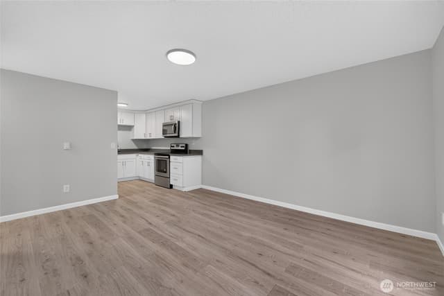 Property photo for 10410 12th Avenue Ct S, Parkland photo 4