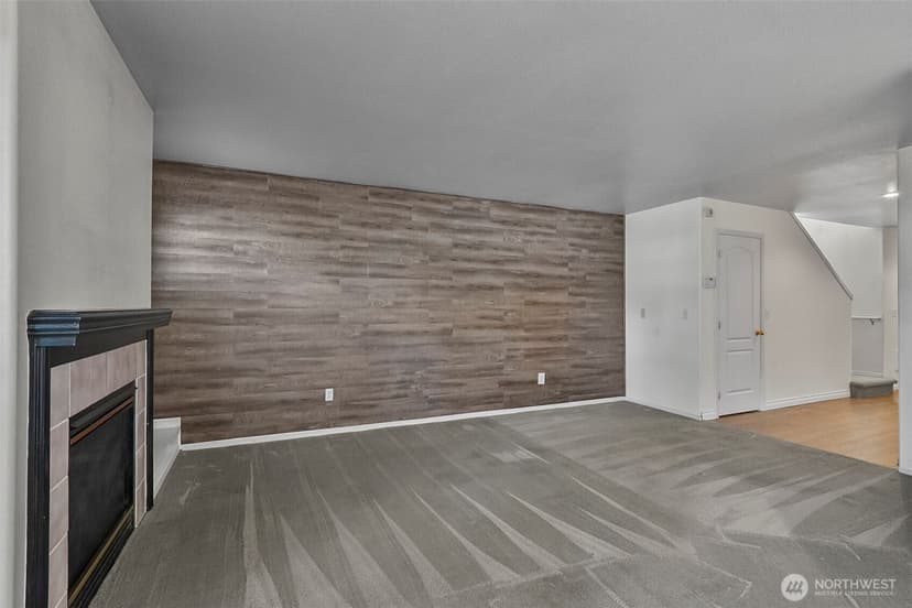 Property photo for 10030 Holly Drive #101, Everett photo 13